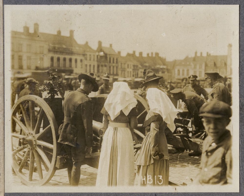 Guns captured at Messines, Bailleul, 1917